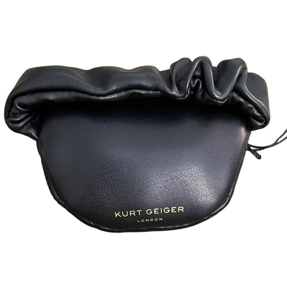 🤩KURT GEIGER BLACK QUILTED WRISTLET w/GOLD EAGLE 🦅 ACCENTS - Picture 3 of 4